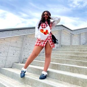 Meet your Posher, Serenity-may